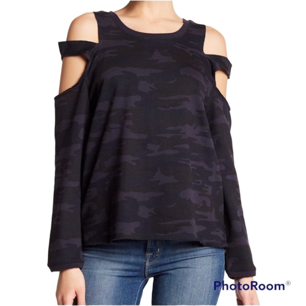Sanctuary Camo Cold Shoulder Scoop Neck Sweater Blue Navy Black Size S